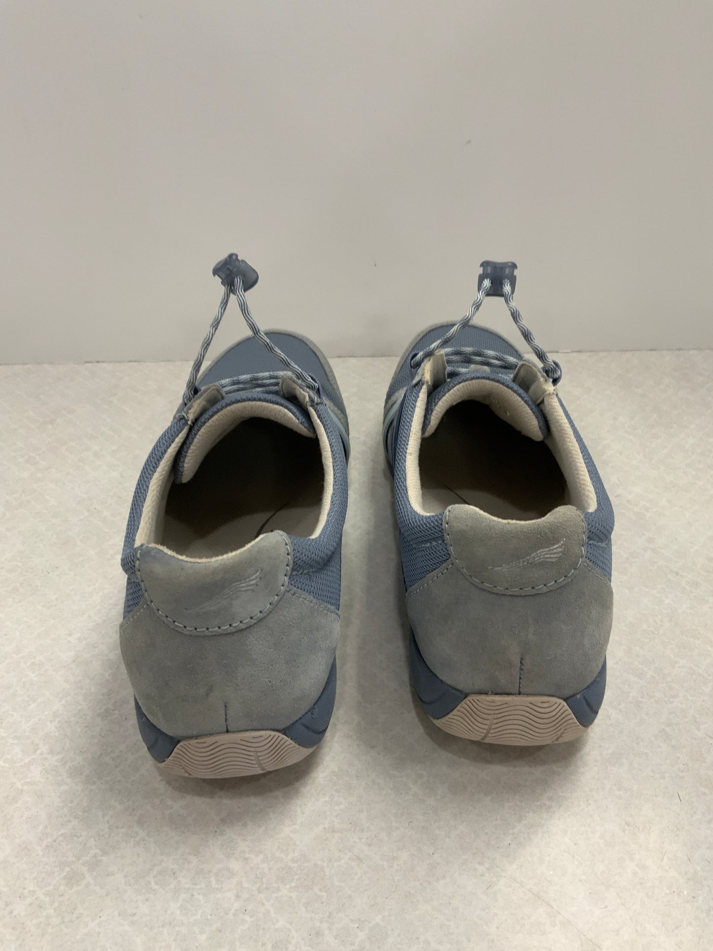 Shoes Sneakers By Dansko In Blue, Size: 8.5