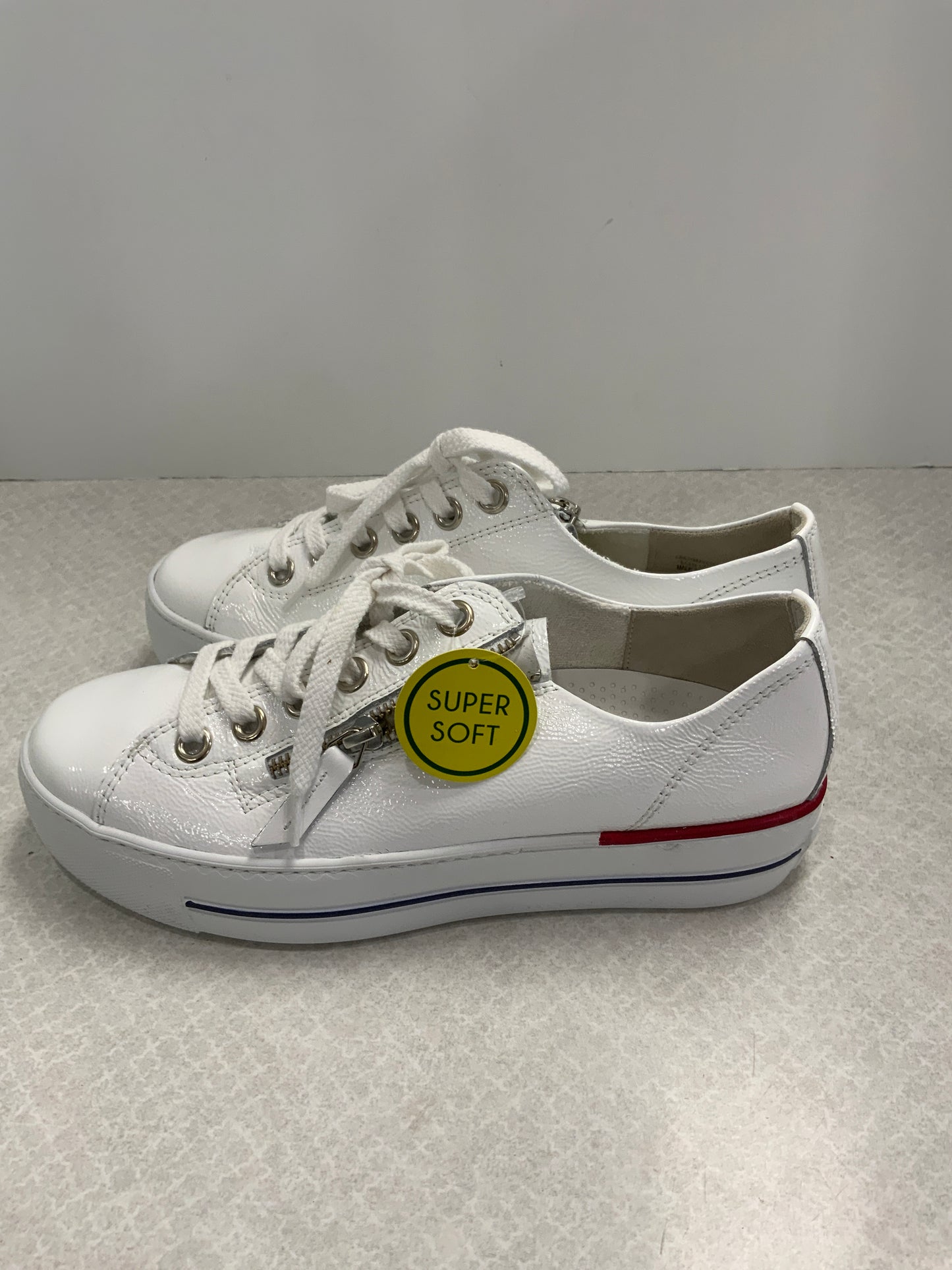 Shoes Sneakers By Paul Green In White, Size: 8.5