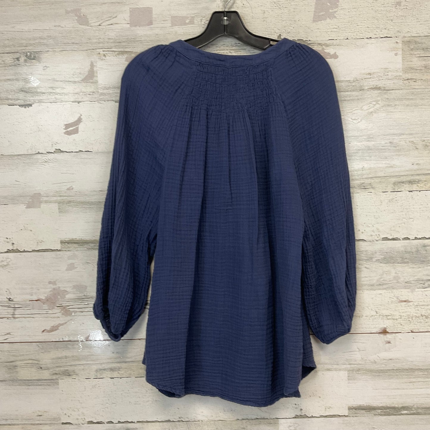 Top Long Sleeve By Michael Stars In Blue, Size: L