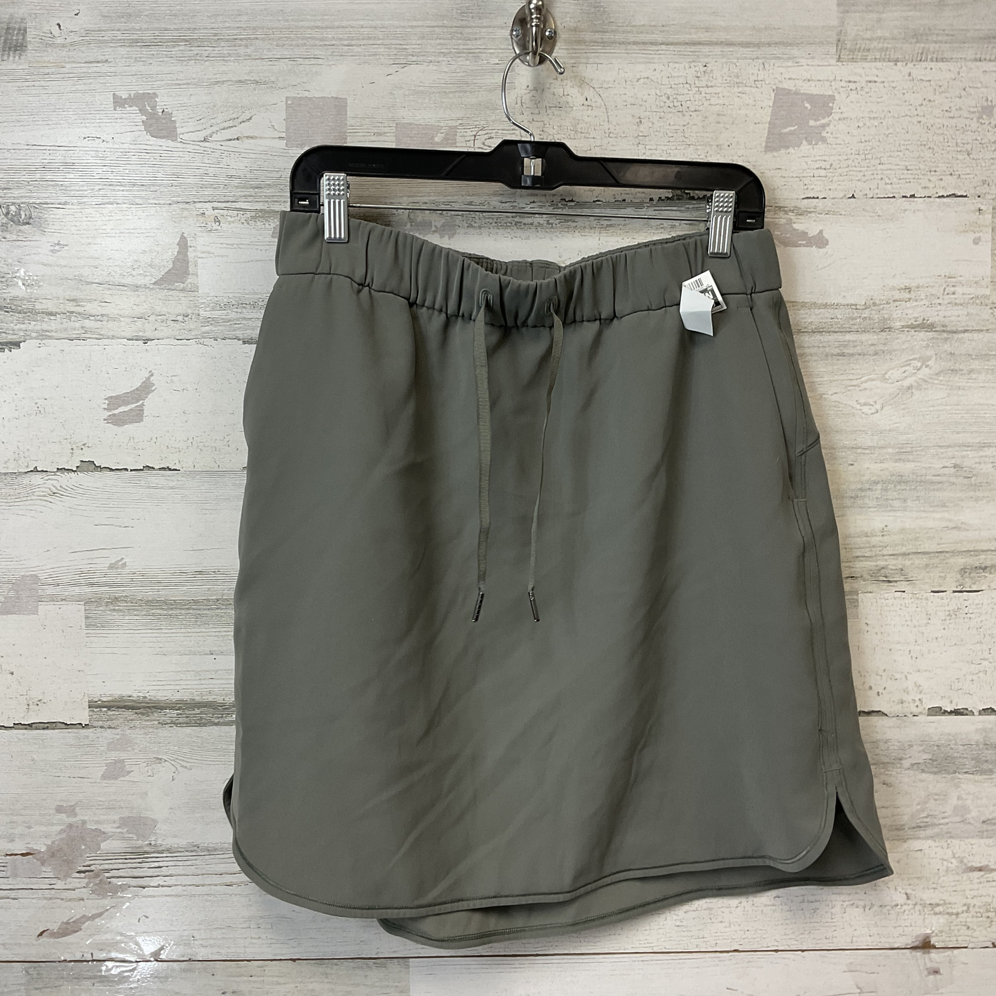 Skirt Mini & Short By Lululemon In Grey, Size: L