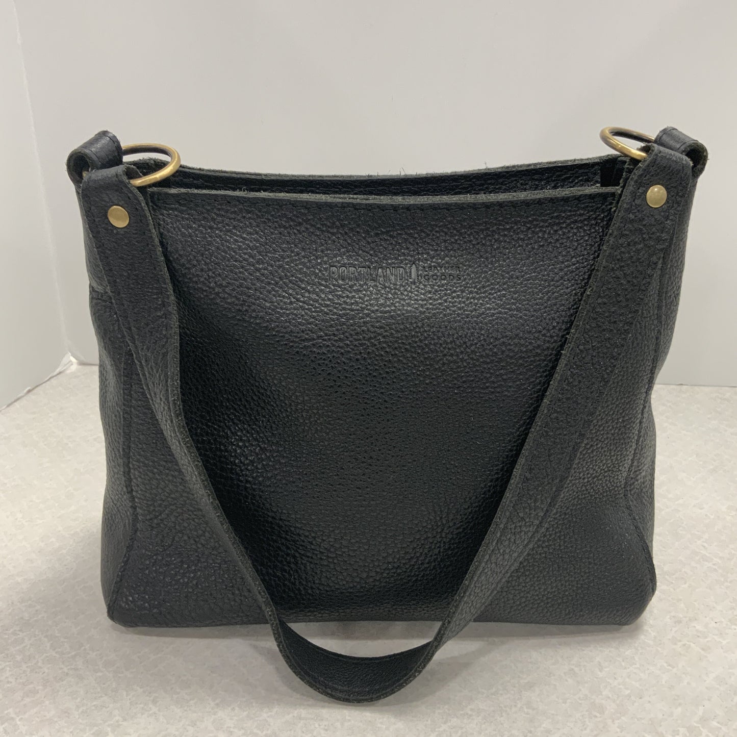 Handbag Leather By Portland Leather Size: Medium