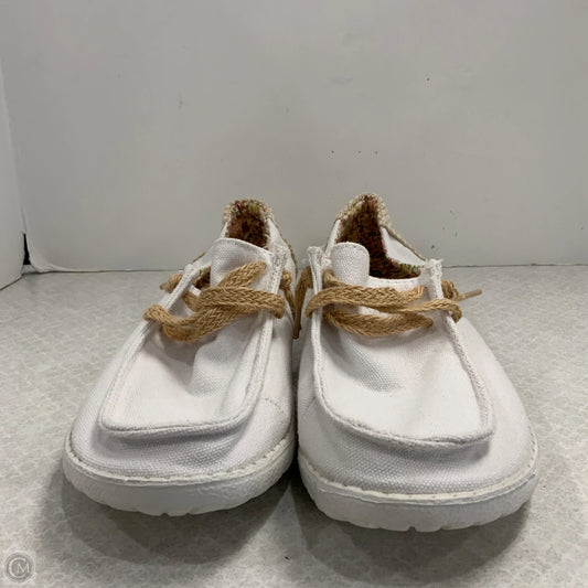 Shoes Flats By Gypsy Jazz In White, Size: 8