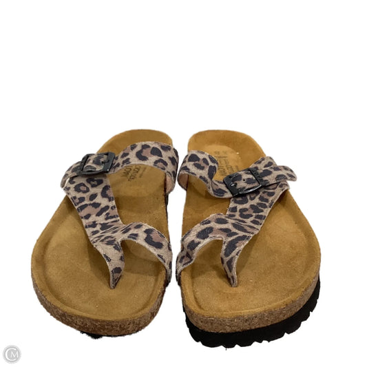Sandals Flats By Naot In Brown, Size: 9