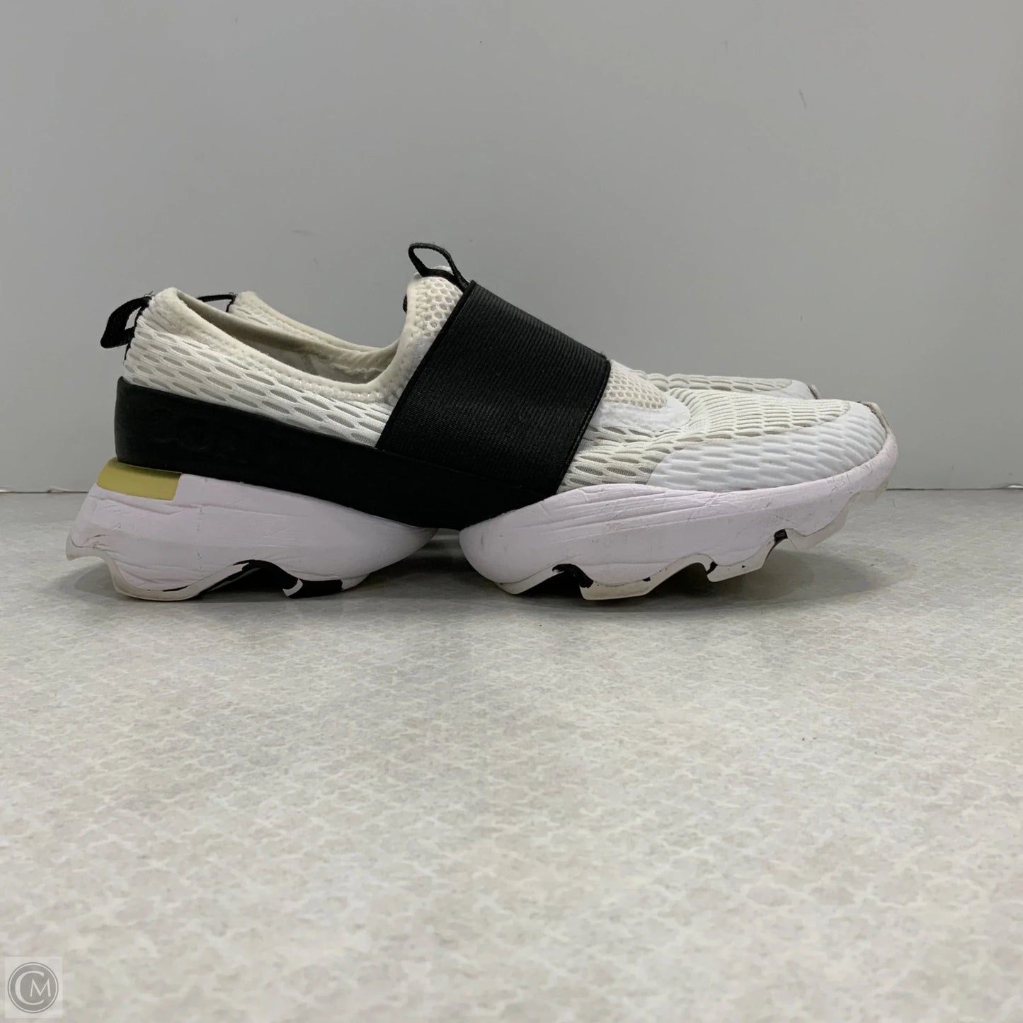 Shoes Sneakers By Sorel In White, Size: 8.5