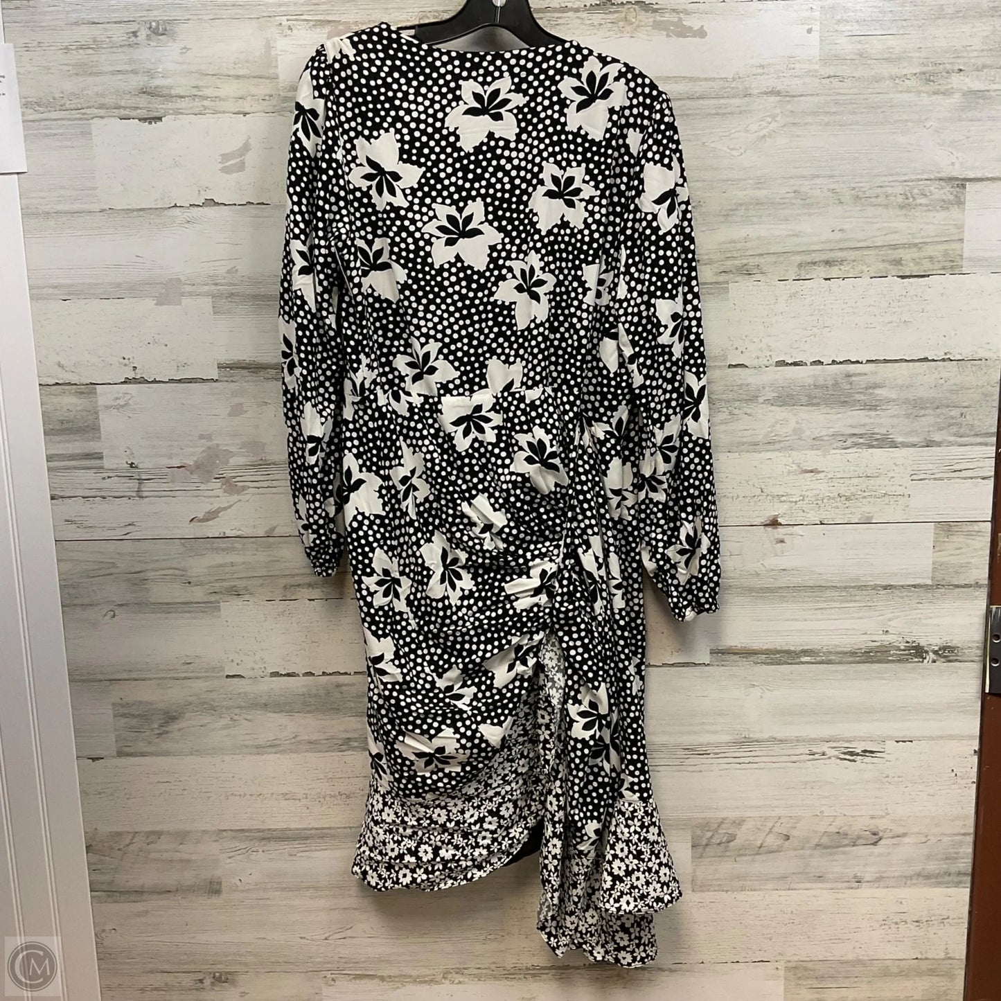 Dress Casual Midi By Porridge In Black, Size: M