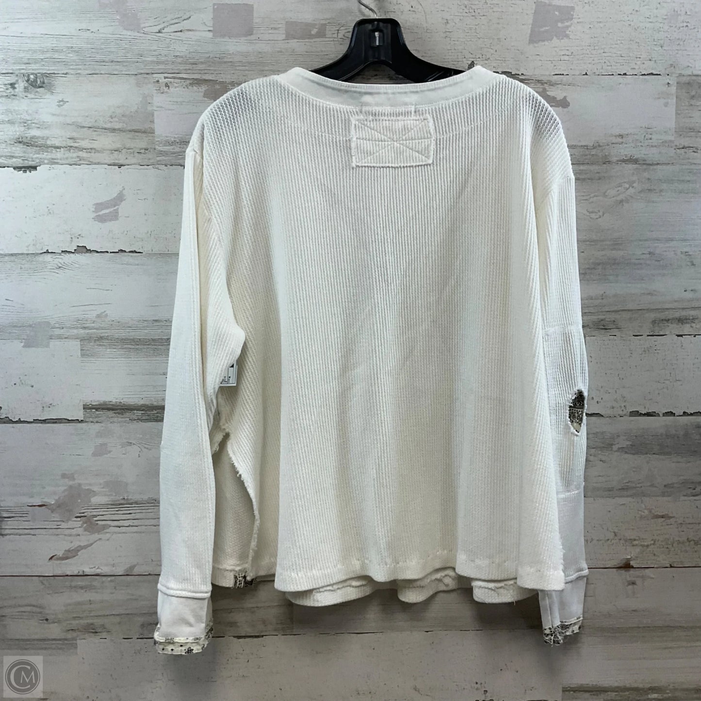 Top Long Sleeve By We The Free In White, Size: M