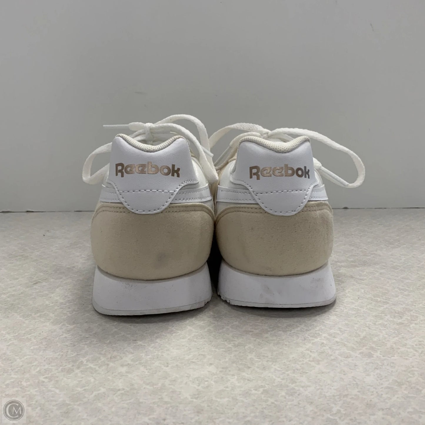 Shoes Athletic By Reebok In White, Size: 7