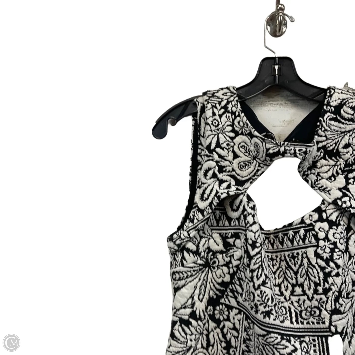 Dress Casual Short By Anthropologie In Black & White, Size: M