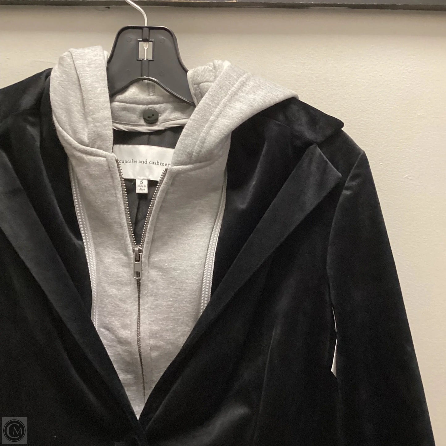 Blazer By Cupcakes And Cashmere In Black, Size: S