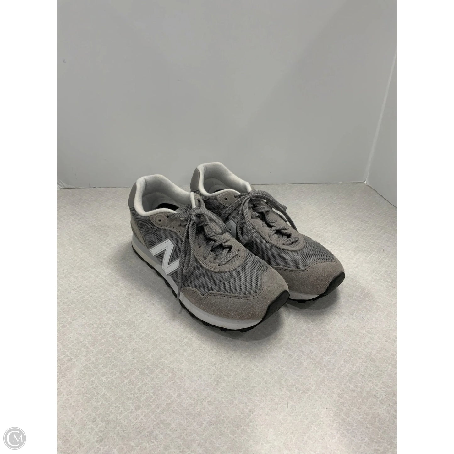 Shoes Athletic By New Balance In Grey, Size: 9.5