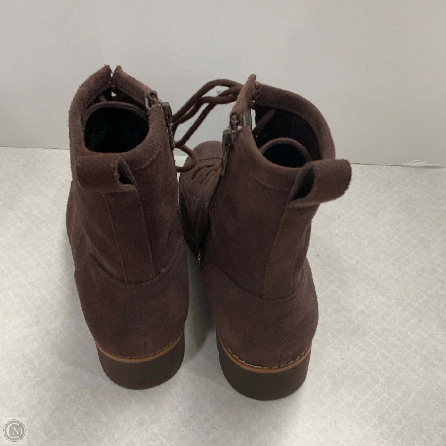 Boots Ankle Flats By Vionic In Brown, Size: 7.5