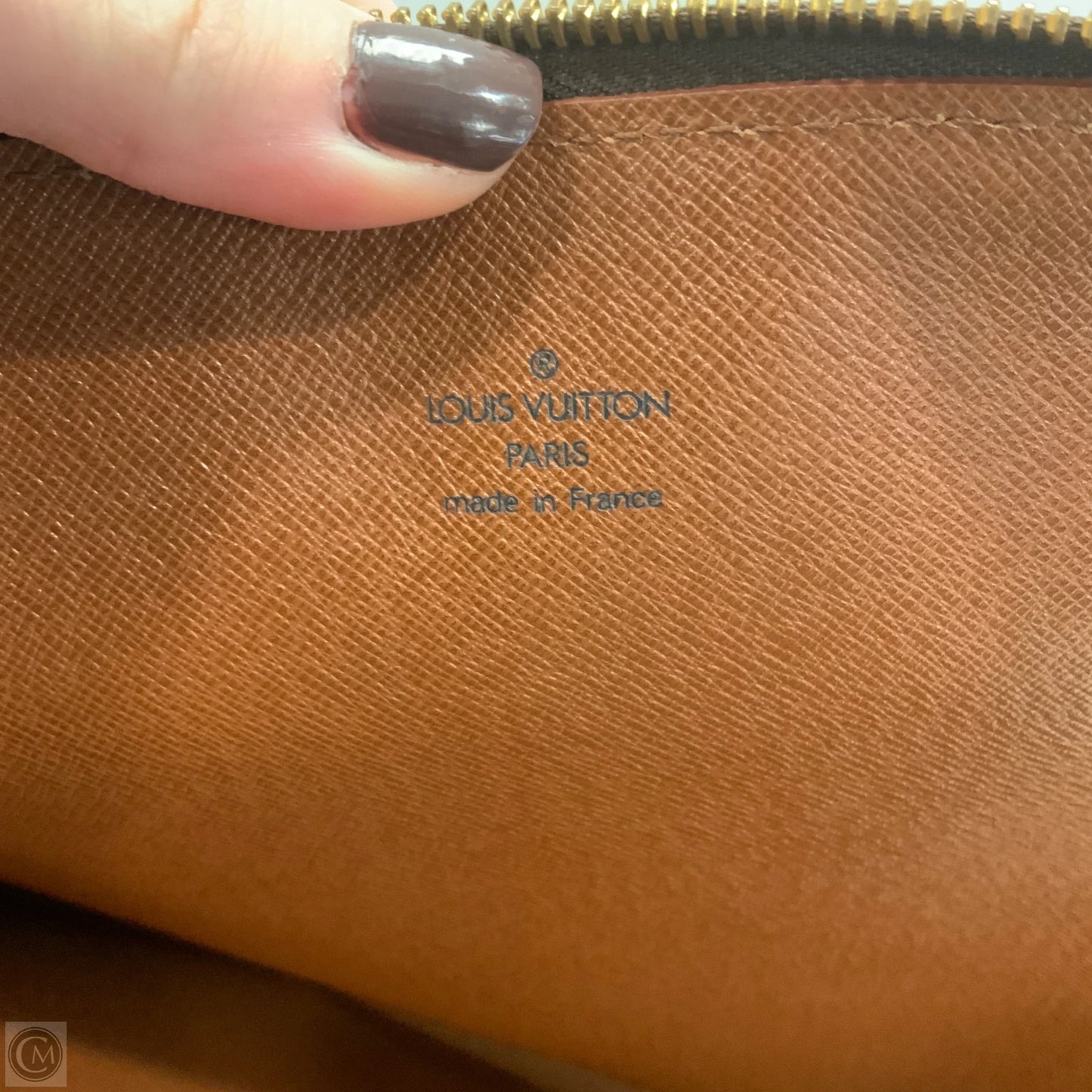 Laptop Sleeve Luxury Designer By Louis Vuitton, Size: Large