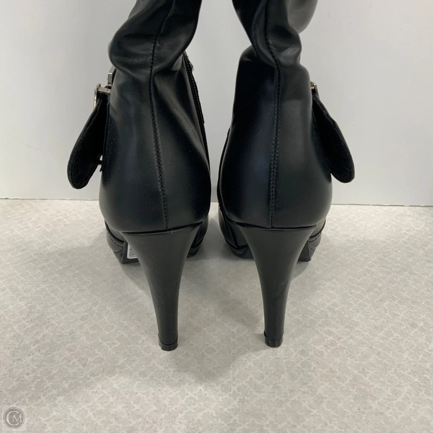 Boots Knee Heels By Dream Pairs In Black, Size: 7