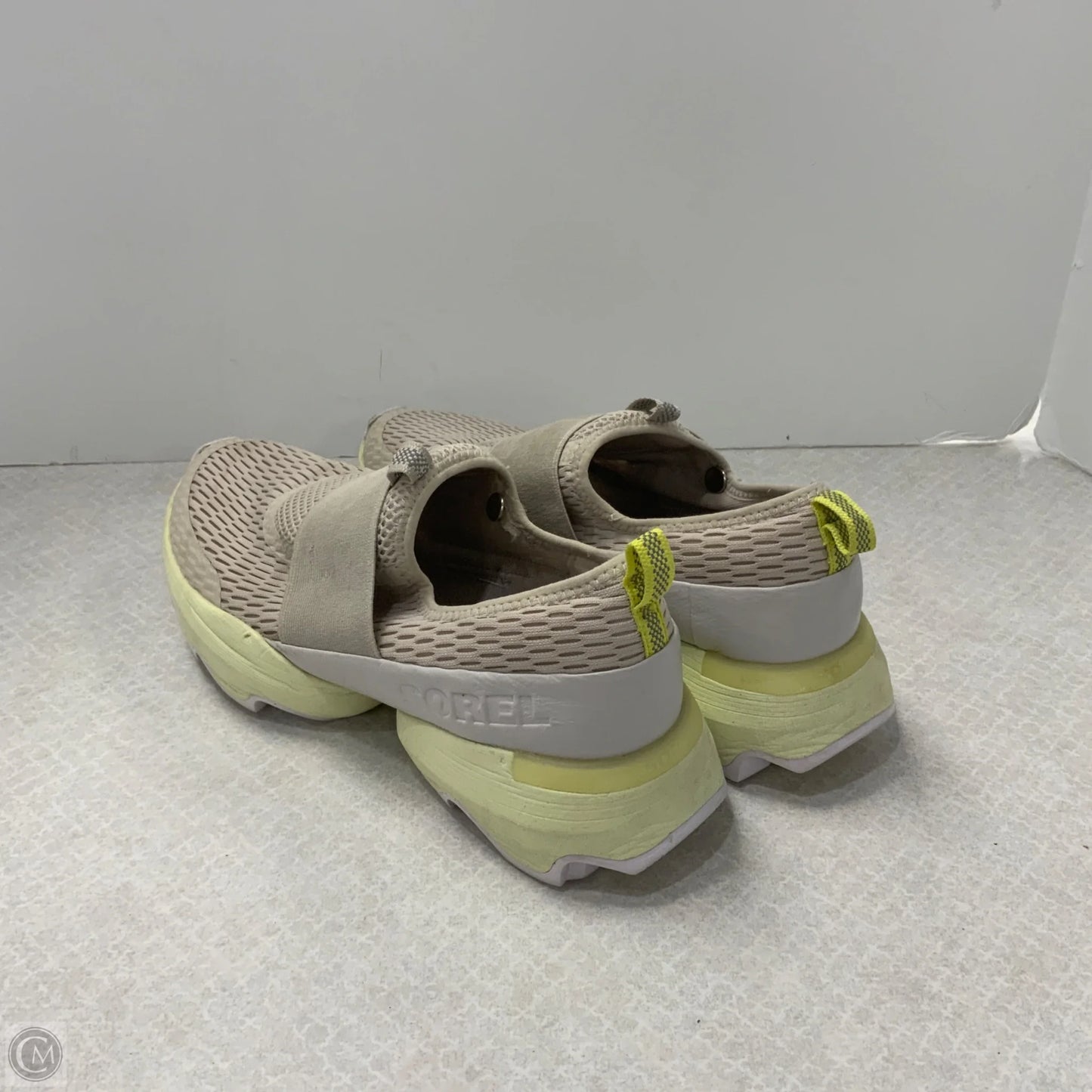 Shoes Sneakers By Sorel In Cream, Size: 9