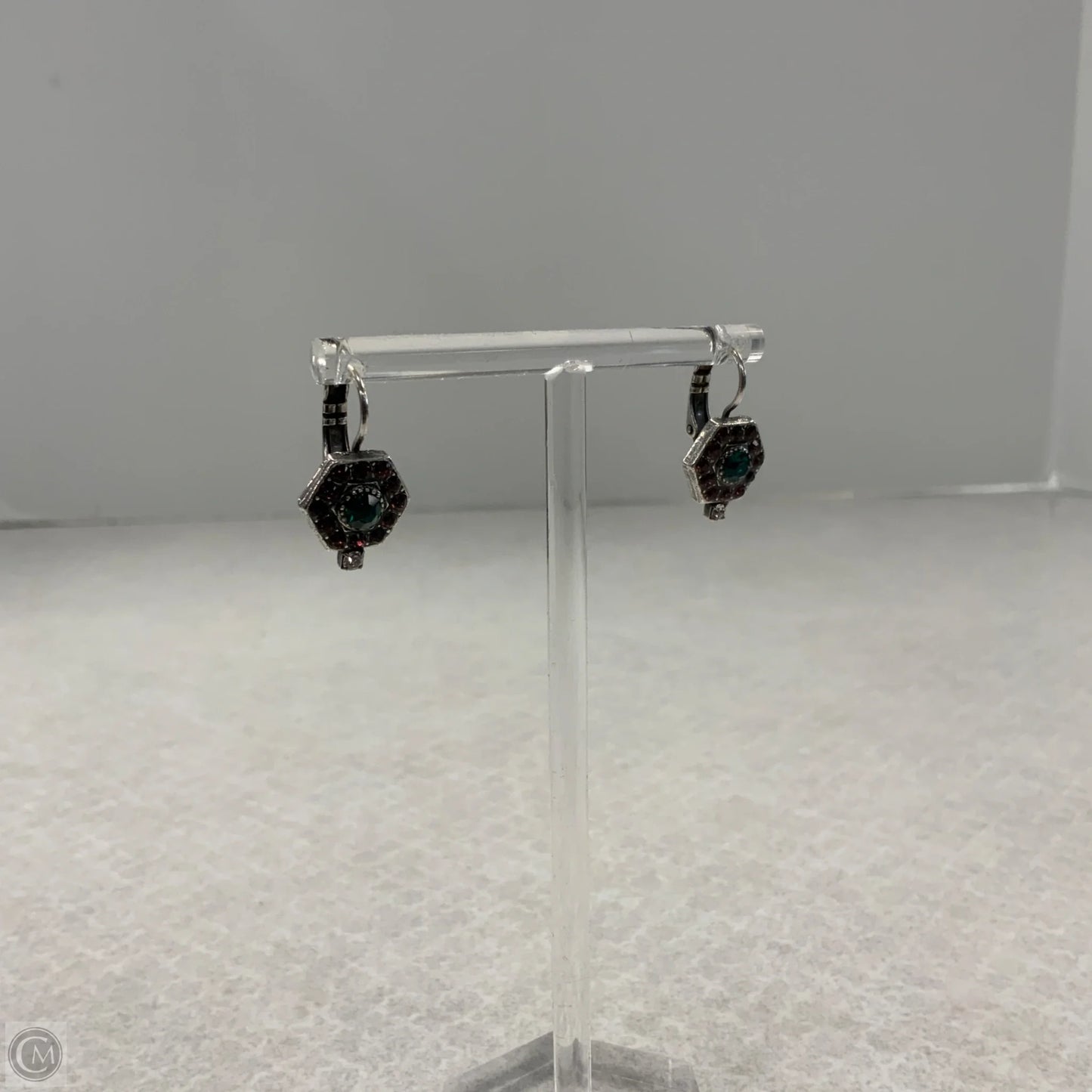 Earrings Dangle/drop By Mariana