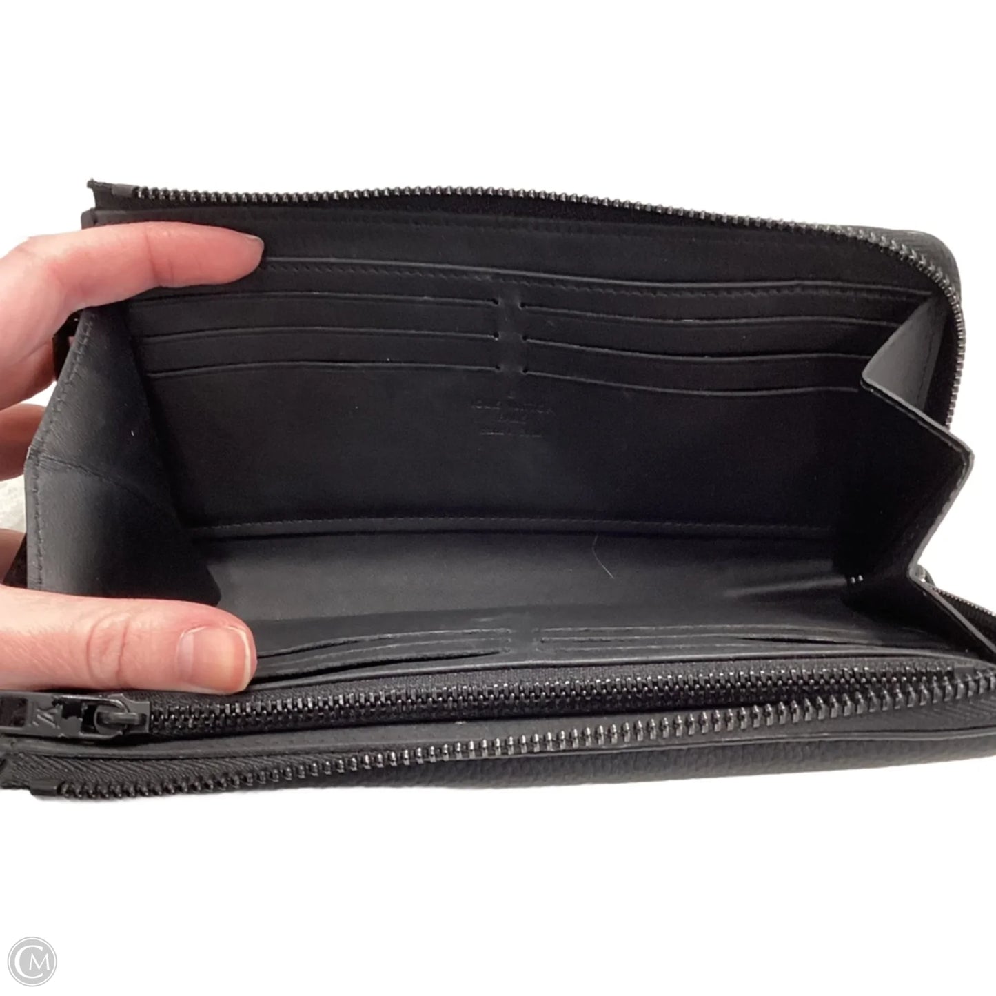 Wristlet Luxury Designer By Louis Vuitton, Size: Large