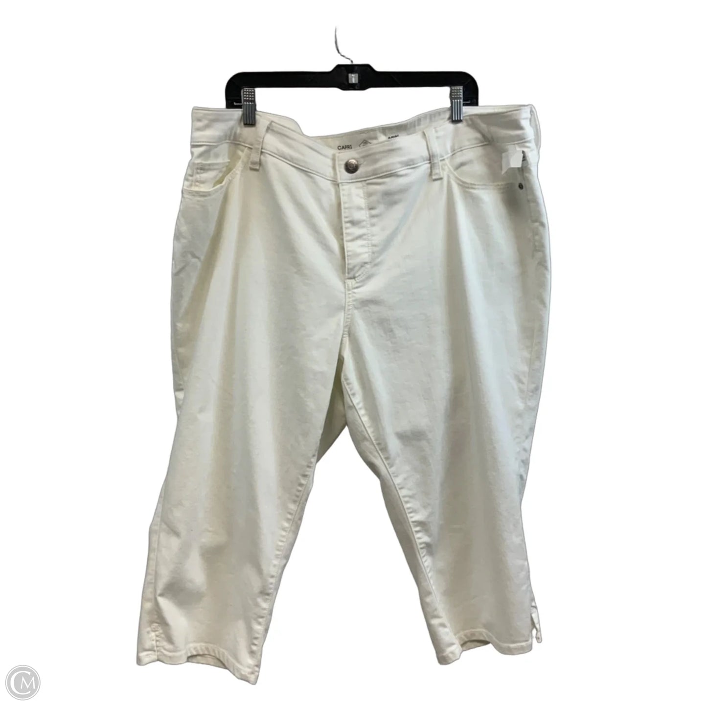 Capris By St Johns Bay In White, Size: 20