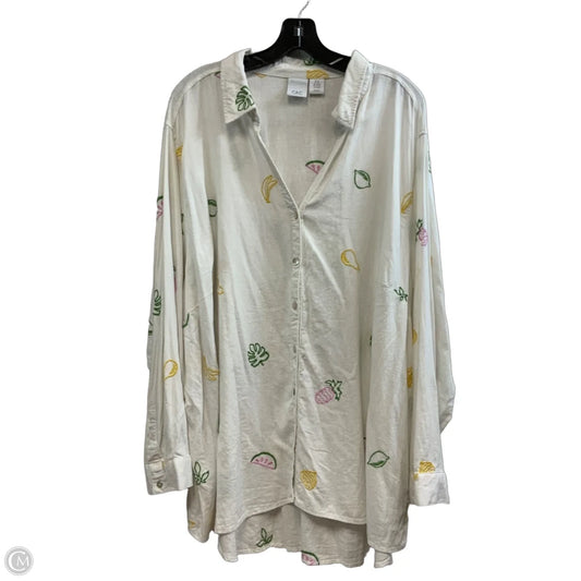Top Long Sleeve By C And C In White, Size: 2x