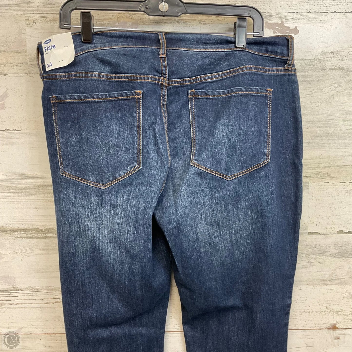 Jeans Flared By Old Navy In Blue Denim, Size: 14