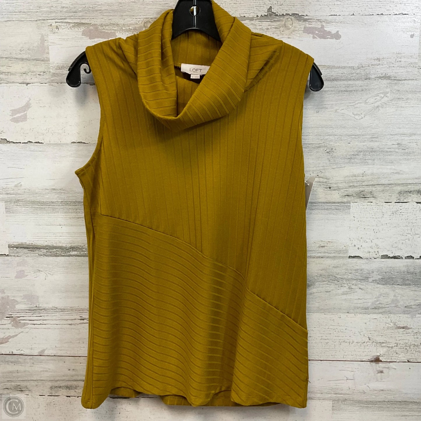Top Sleeveless By Loft In Gold, Size: M