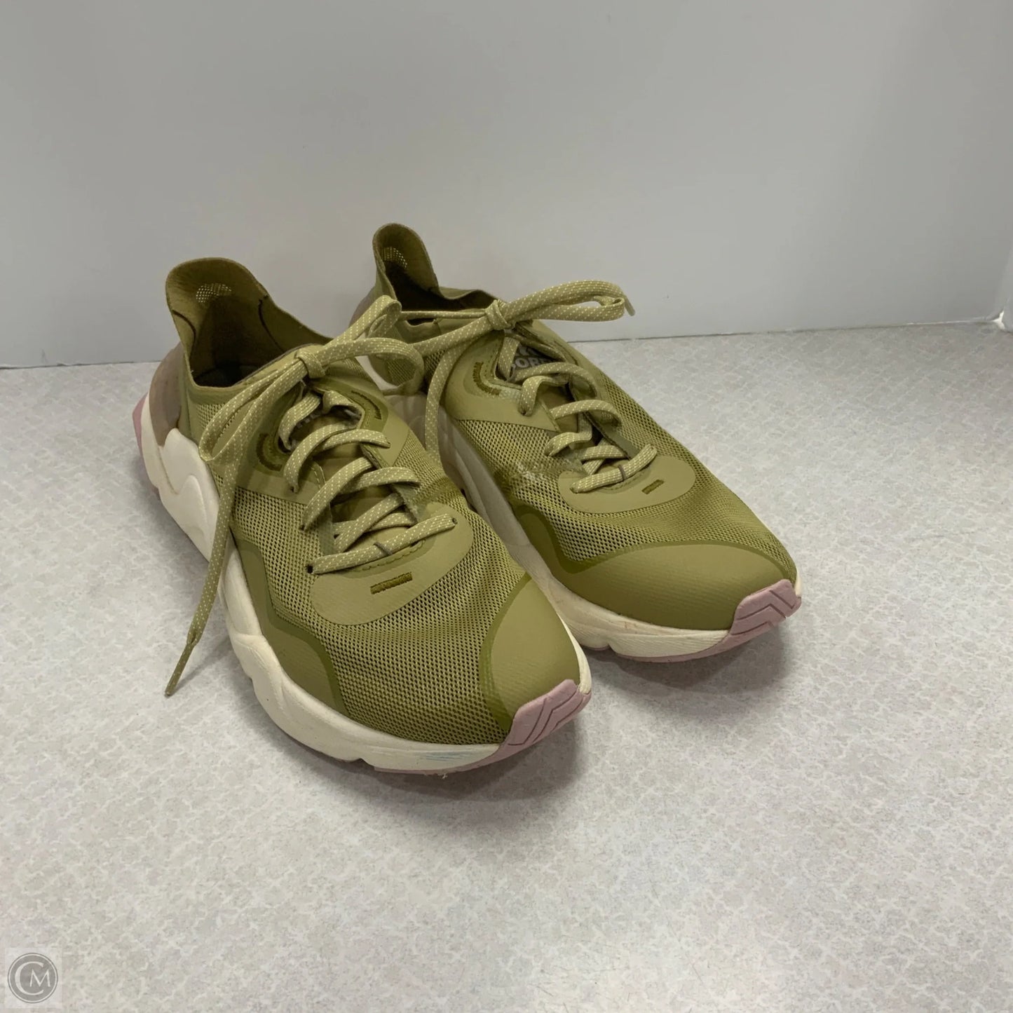 Shoes Sneakers By Sorel In Green, Size: 8.5