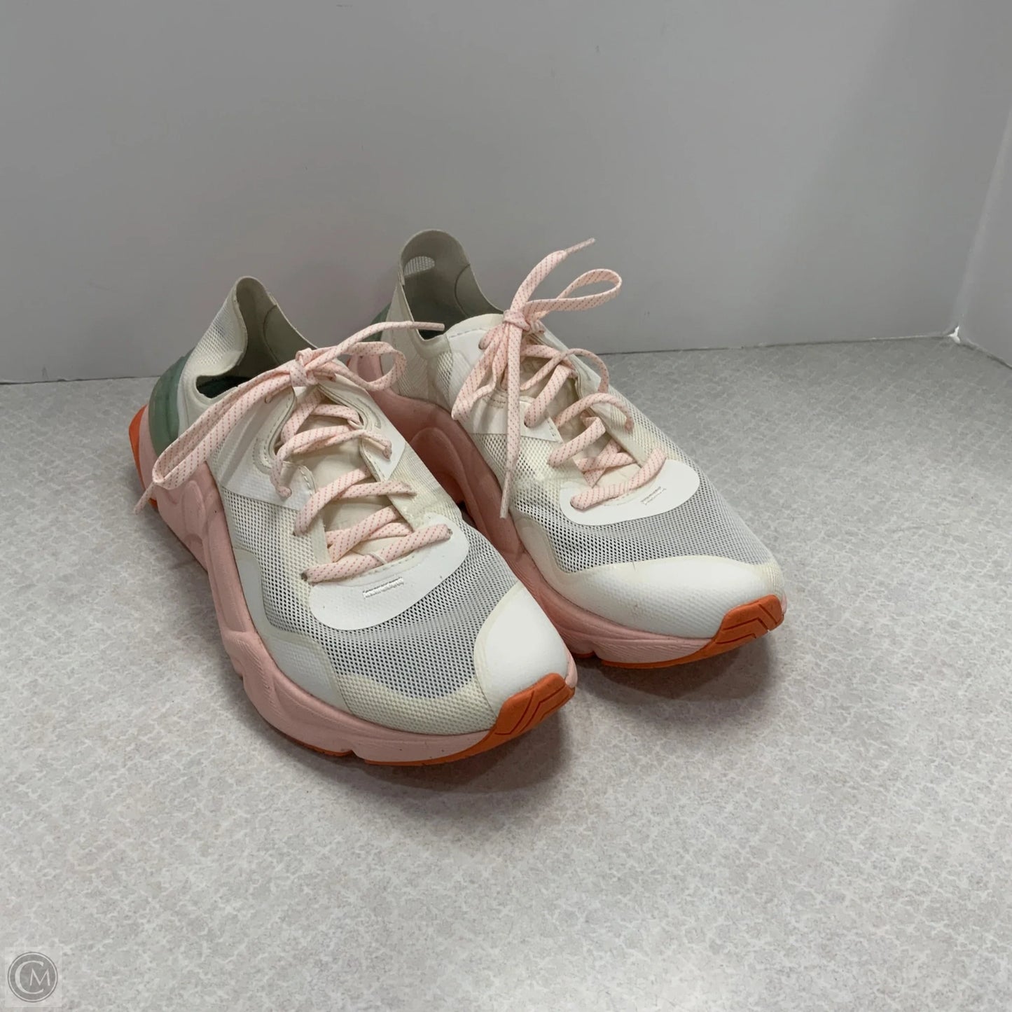 Shoes Sneakers By Sorel In White, Size: 8.5