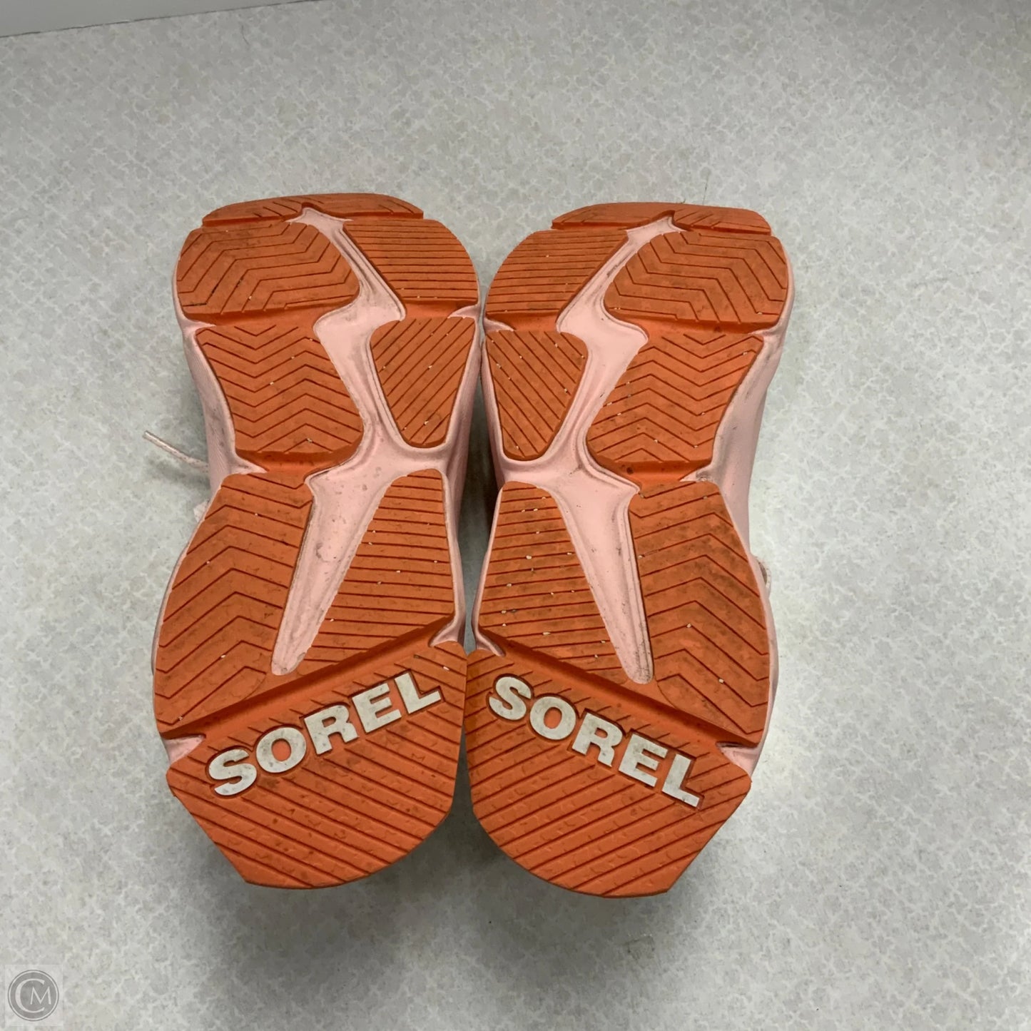 Shoes Sneakers By Sorel In White, Size: 8.5