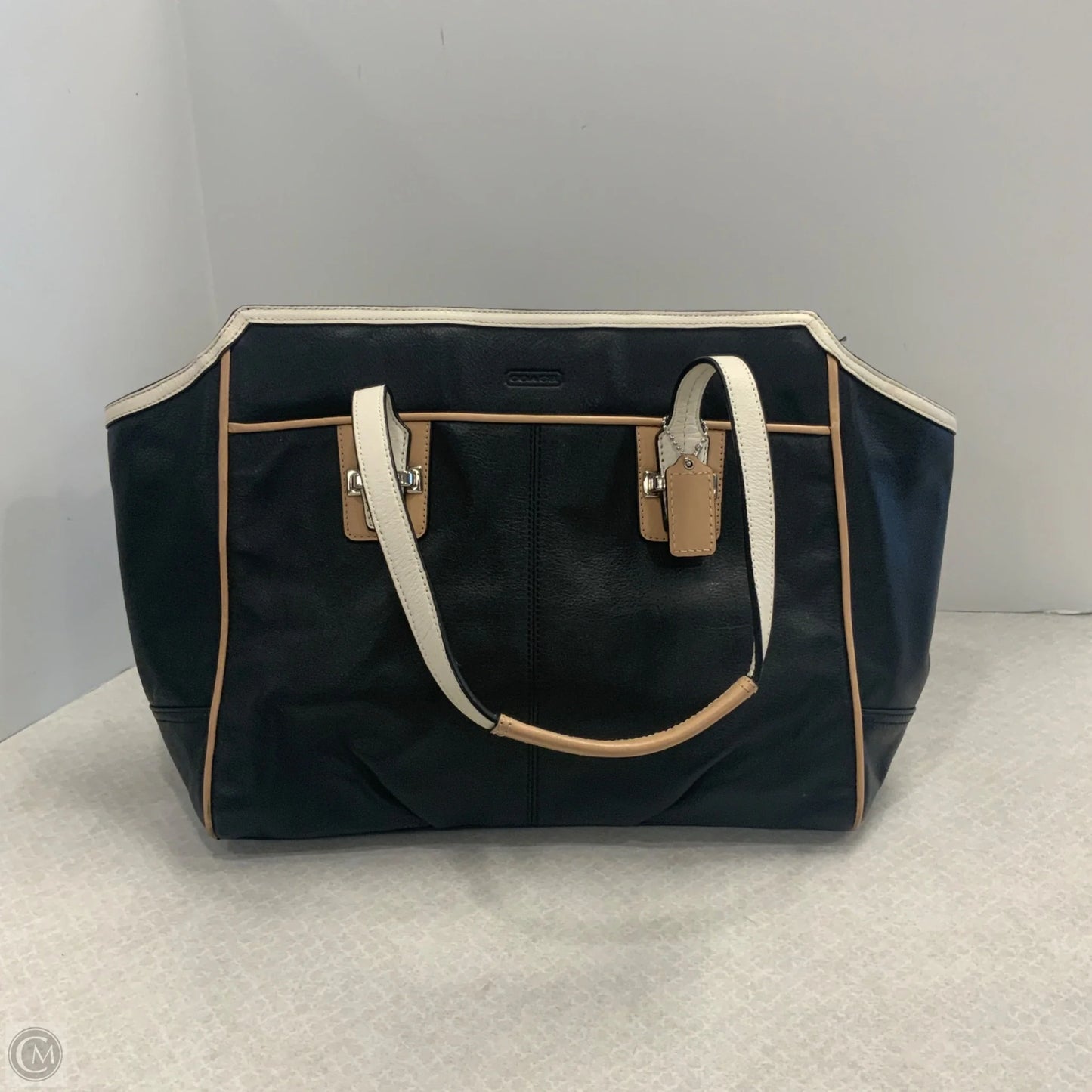Handbag Designer By Coach, Size: Medium