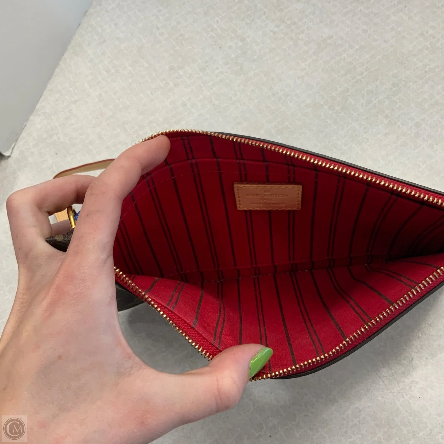 Wristlet Luxury Designer By Louis Vuitton, Size: Small