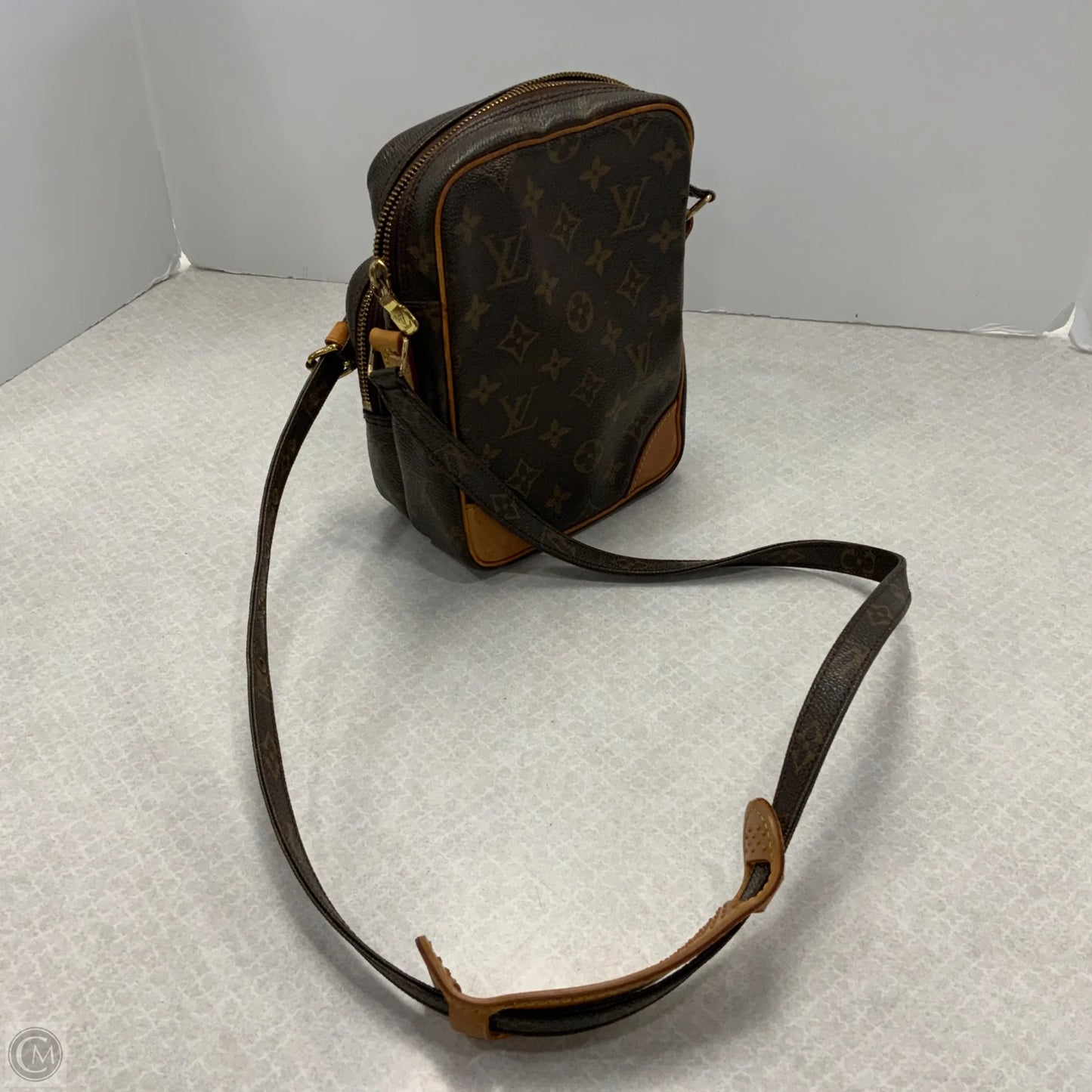 Handbag Luxury Designer By Louis Vuitton, Size: Small