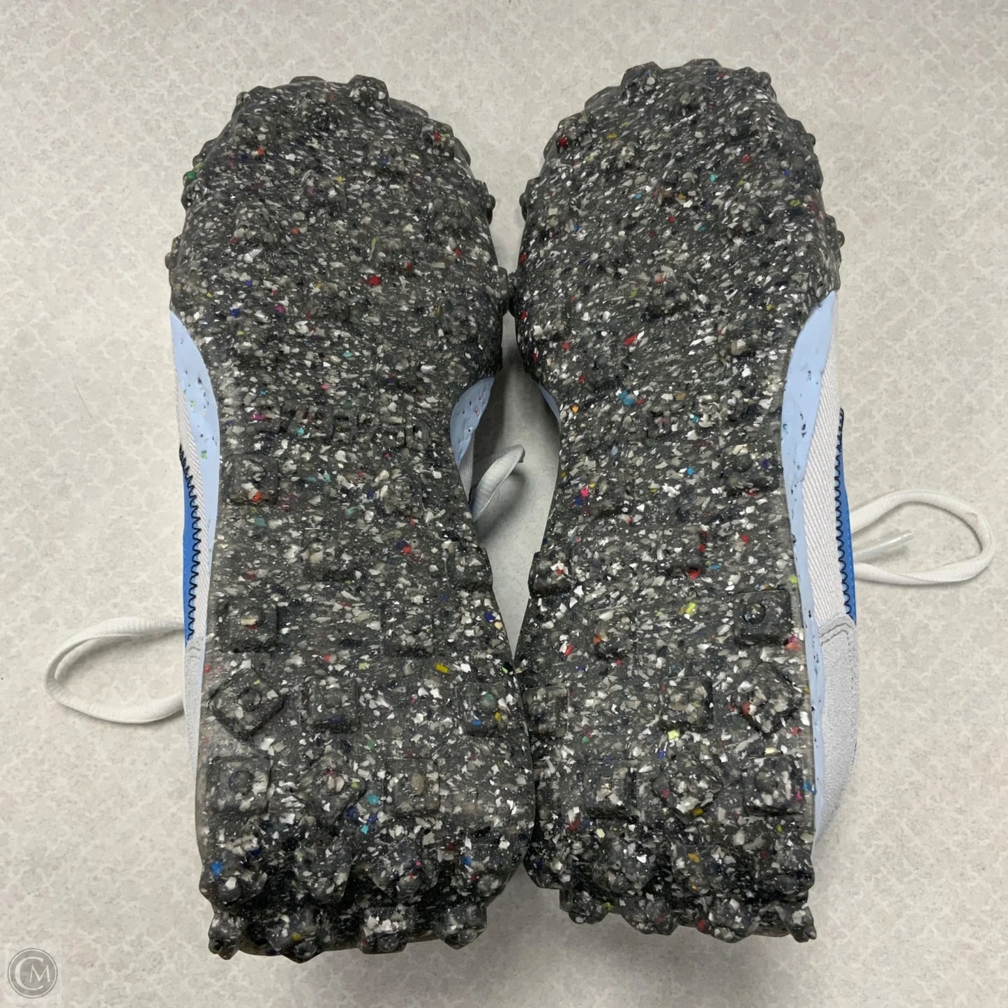 Shoes Athletic By Nike In White, Size: 6