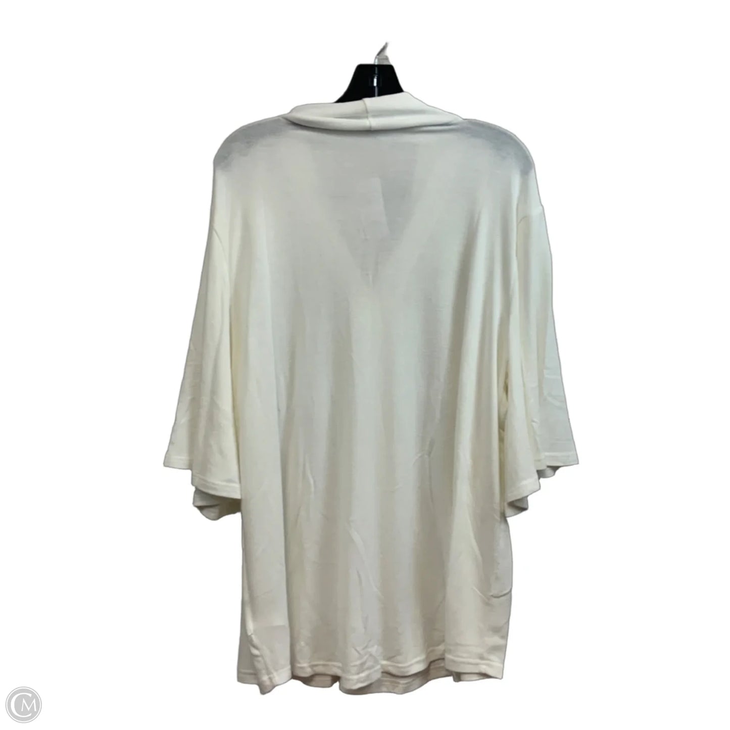 Top Short Sleeve By Suzanne Betro In White, Size: 2x