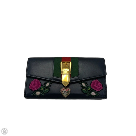 Wallet Luxury Designer By Gucci, Size: Large