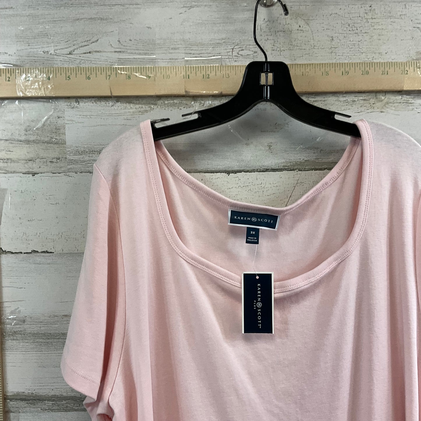 Top Short Sleeve Basic By Karen Scott In Pink, Size: 3x