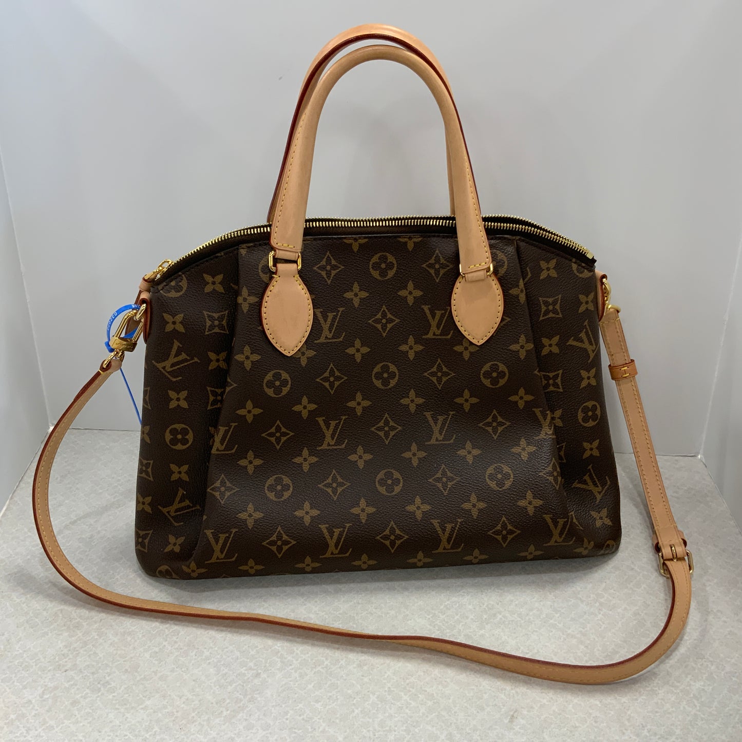 Handbag Luxury Designer By Louis Vuitton, Size: Large