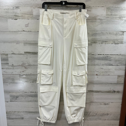 Pants Cargo & Utility By Alice + Olivia In Ivory, Size: 10