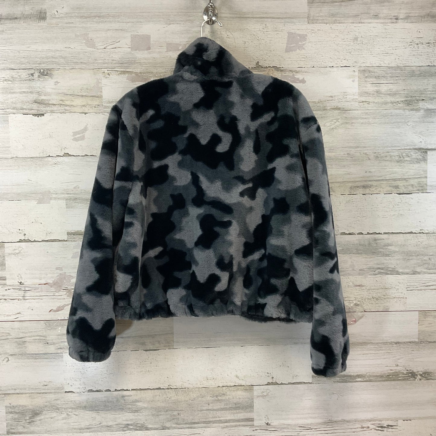 Jacket Faux Fur & Sherpa By Peyton Jensen In Black & Grey, Size: M