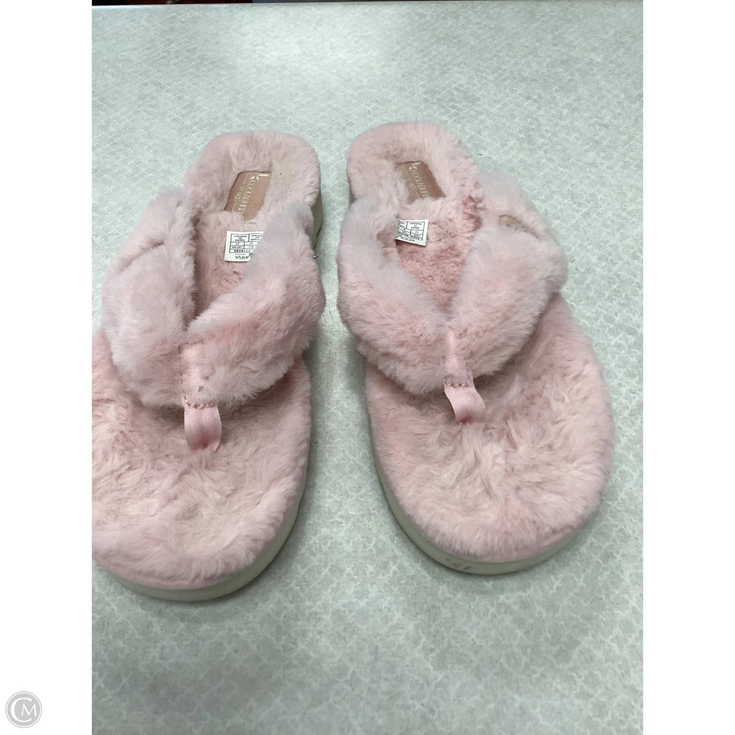 Slippers By Koolaburra By Ugg In Pink