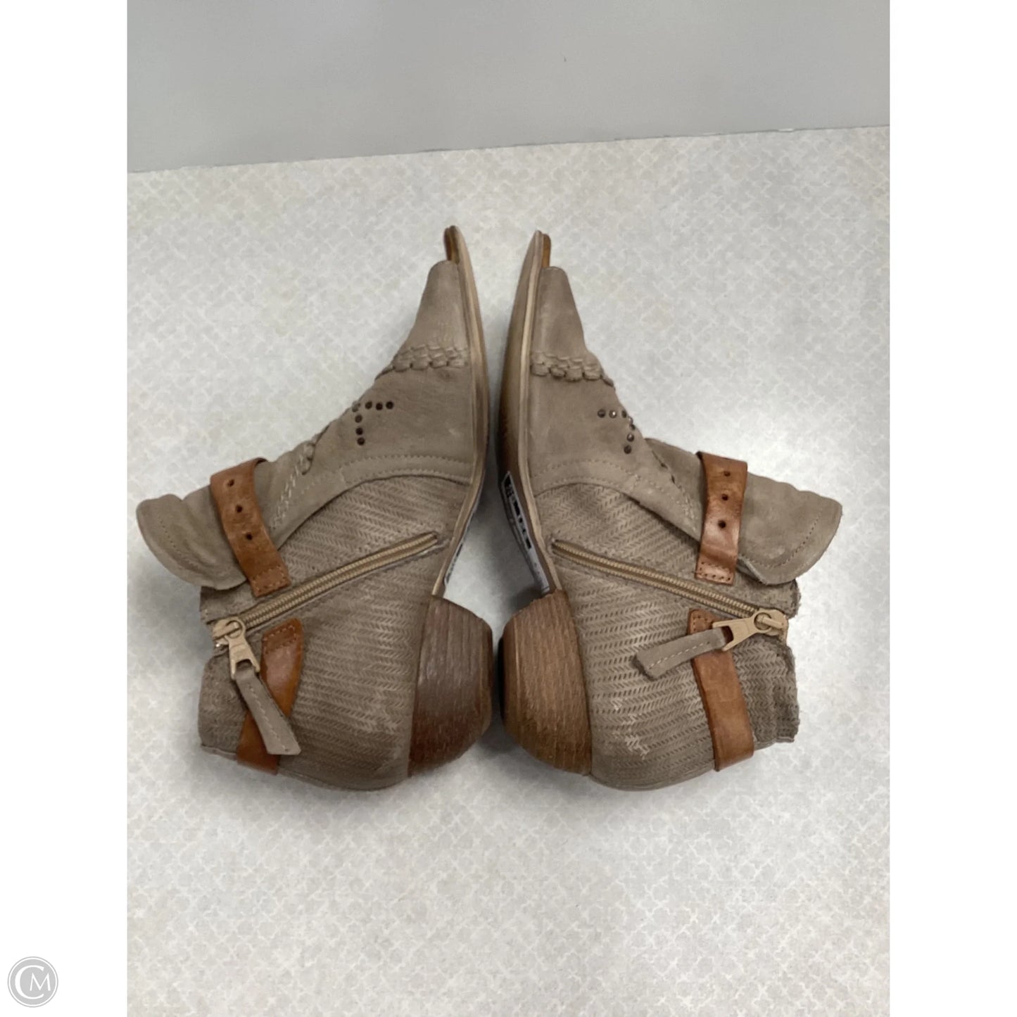 Shoes Heels Block By Miz Mooz In Taupe, Size: 7.5