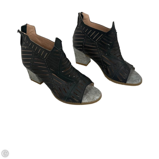 Boots Ankle Heels By Spring Step In Black, Size: 9