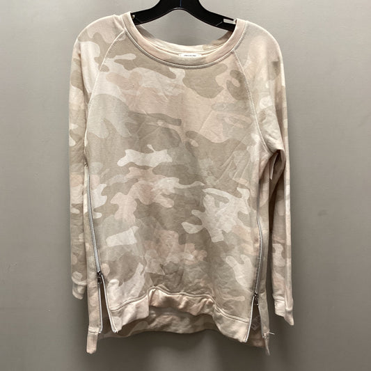 Top Long Sleeve By Stella And Dot In Camouflage Print, Size: S