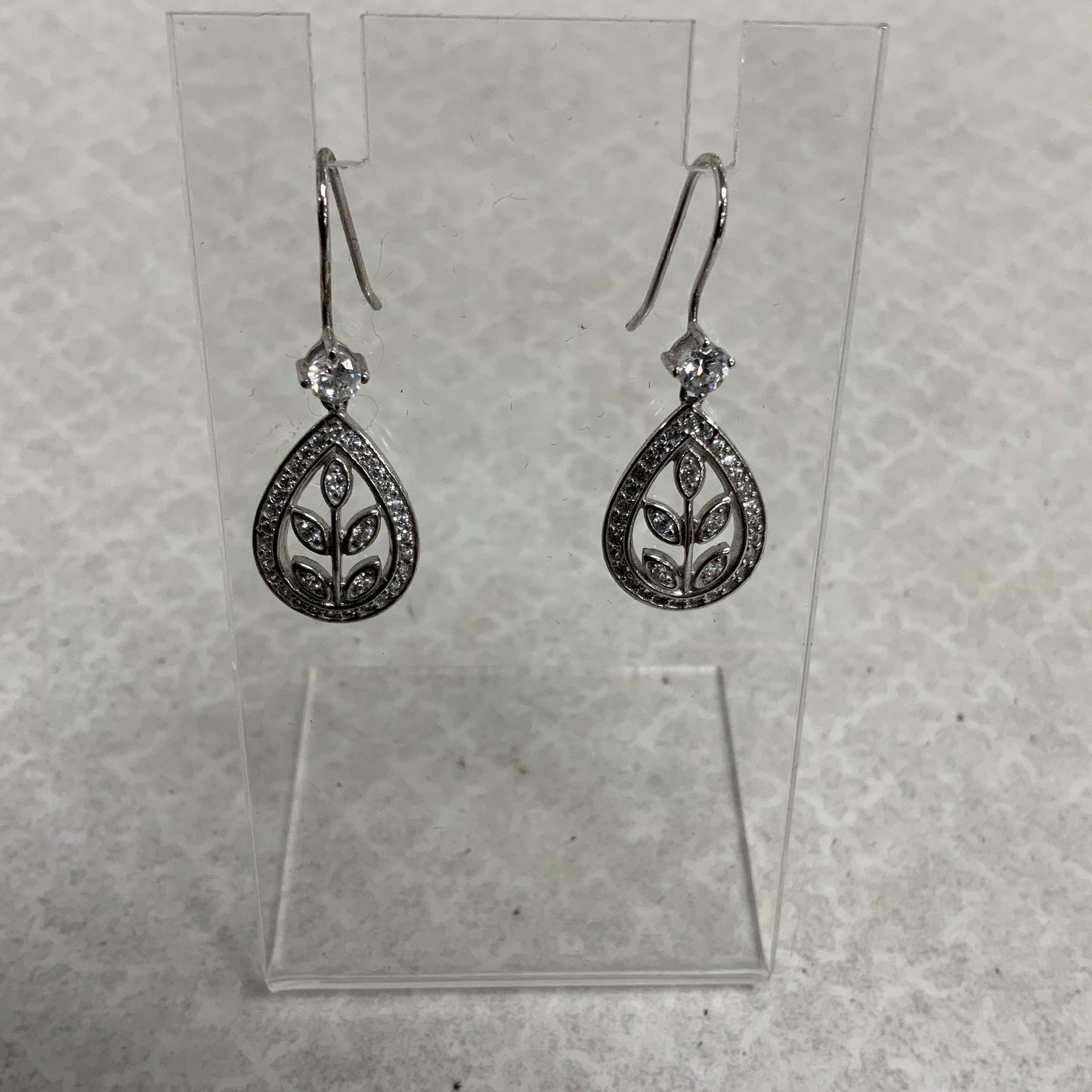 Earrings Dangle/drop By Cmc