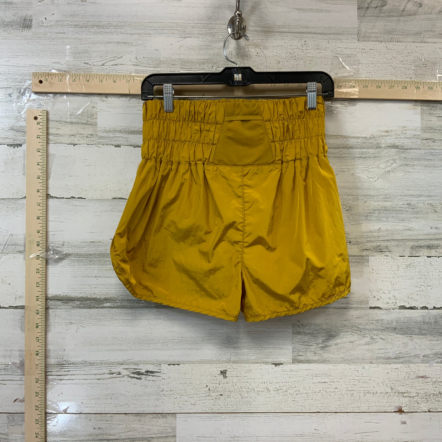 Yellow Athletic Shorts Free People, Size M