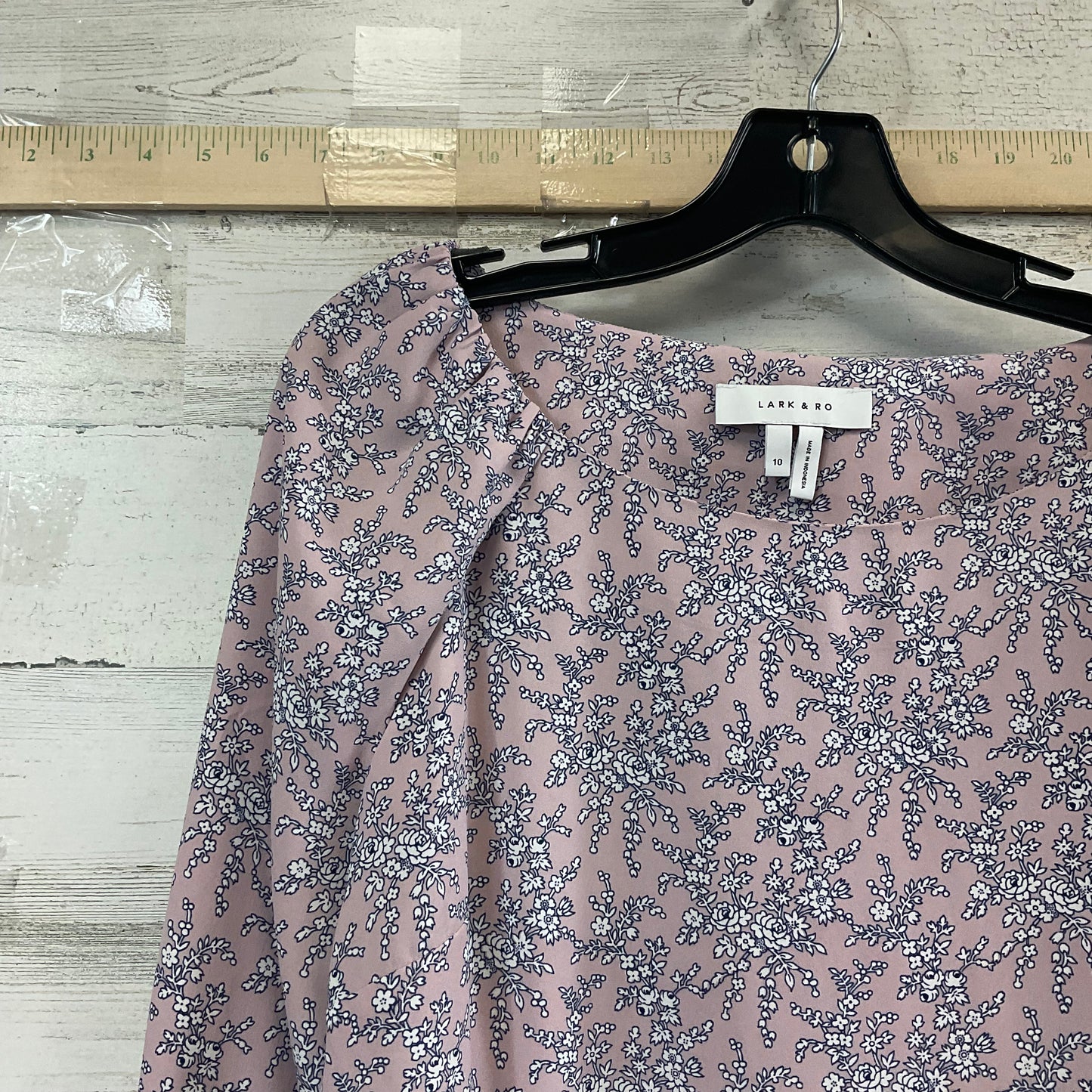 Top Long Sleeve By Lank & Ro In Pink, Size: M