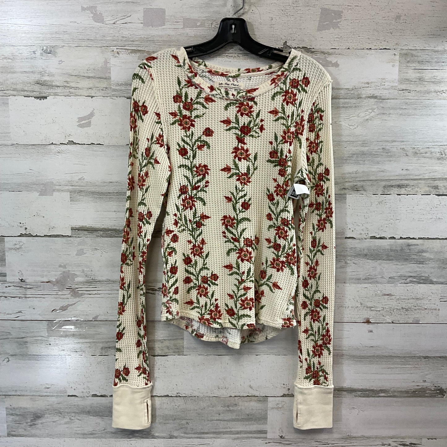 Top Long Sleeve By We The Free In Cream & Red, Size: M