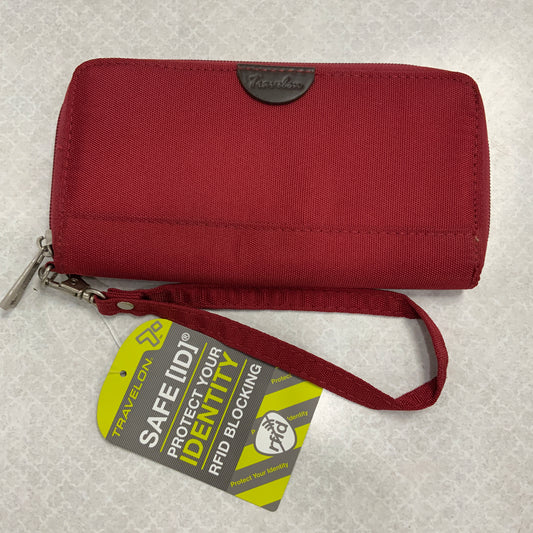 Wristlet Travelon, Size Medium