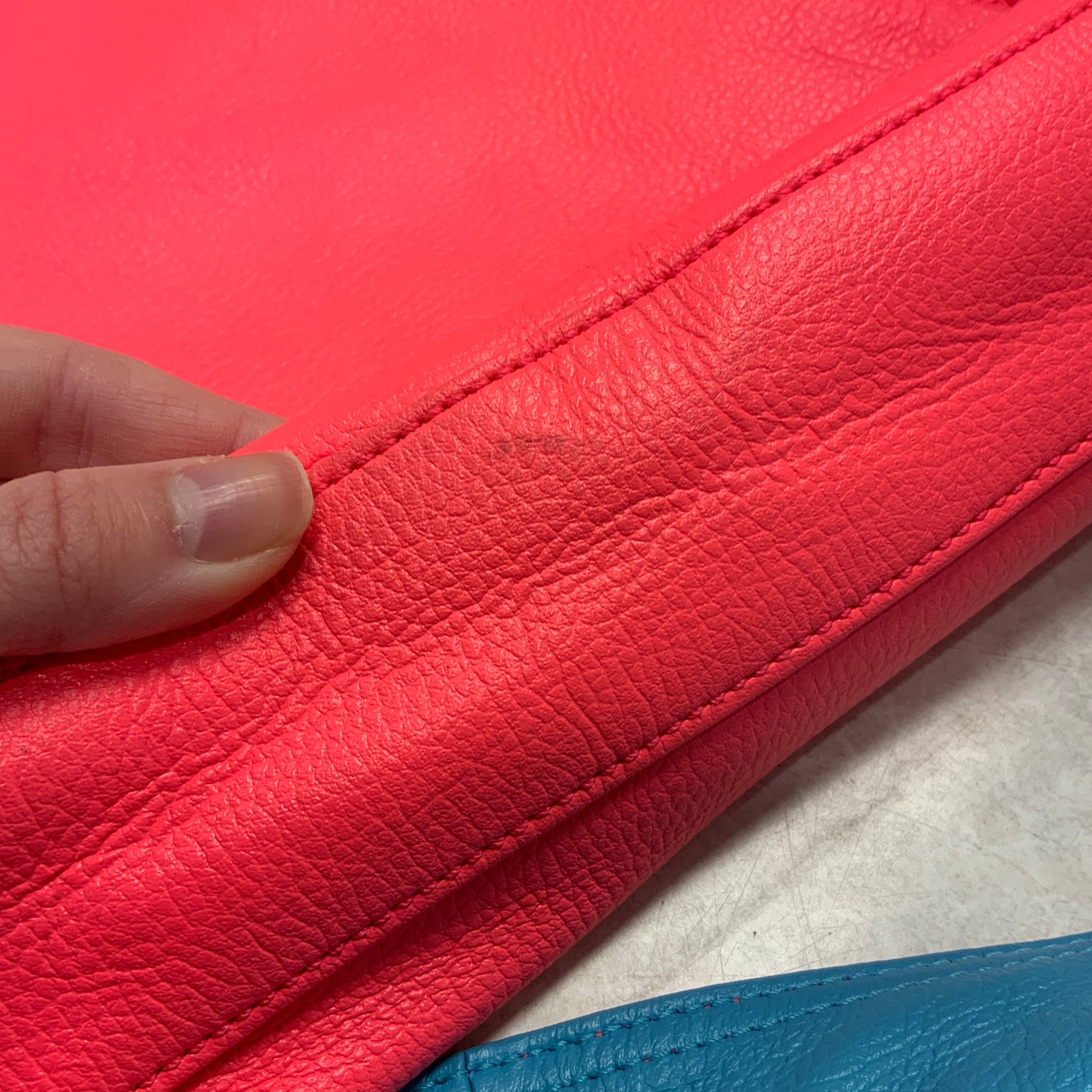 Handbag Designer By Marc By Marc Jacobs, Size: Large