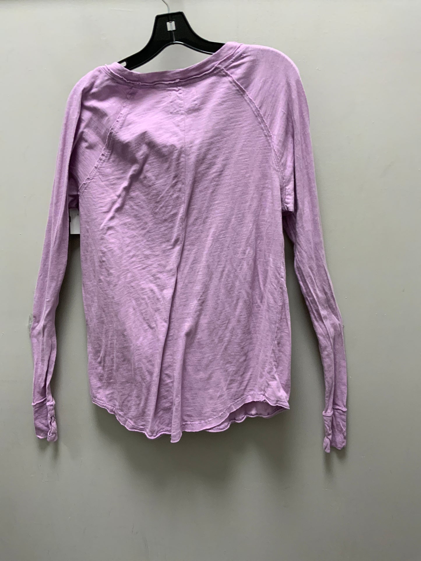 Top Long Sleeve By We The Free  Size: Xs