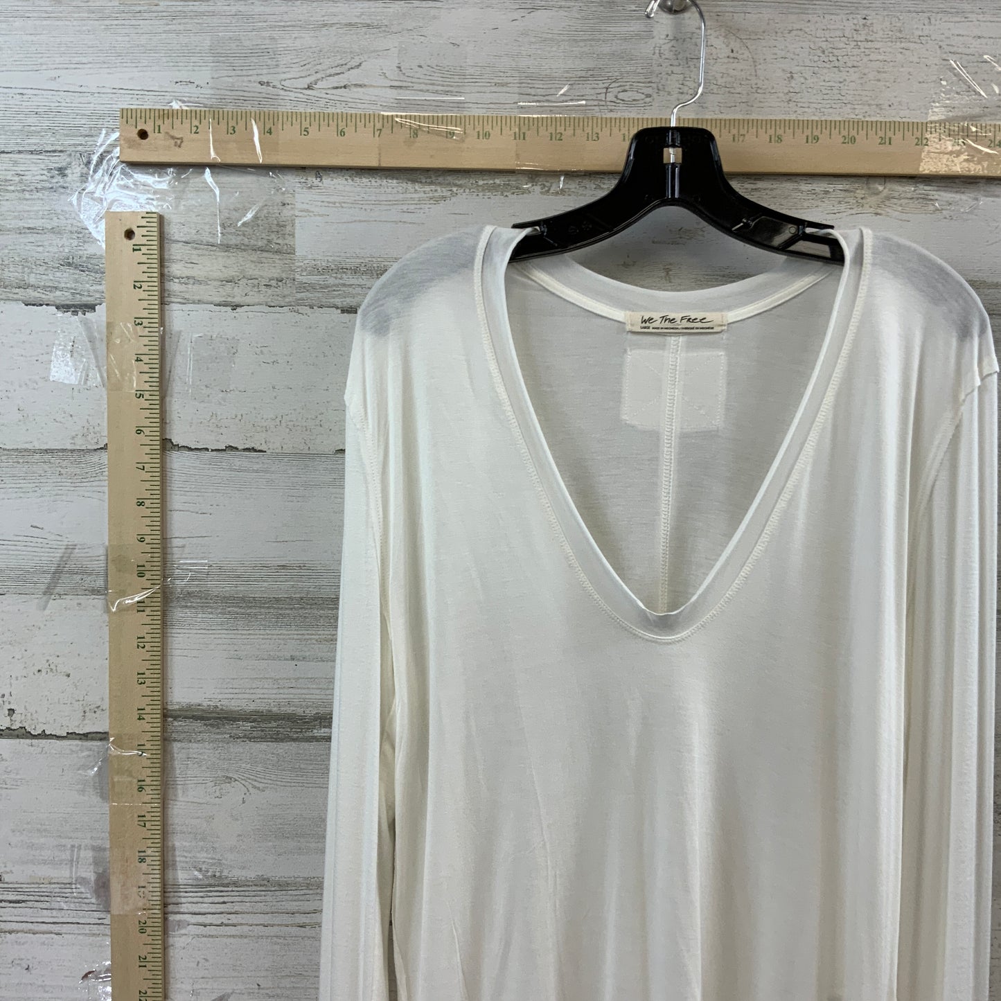 Top Long Sleeve By We The Free  Size: M