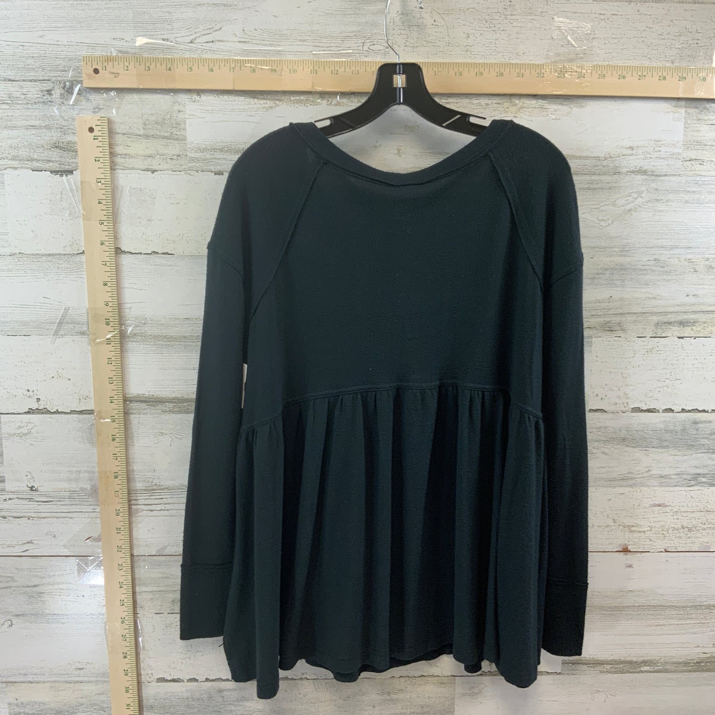 Top Long Sleeve By Free People  Size: Xs